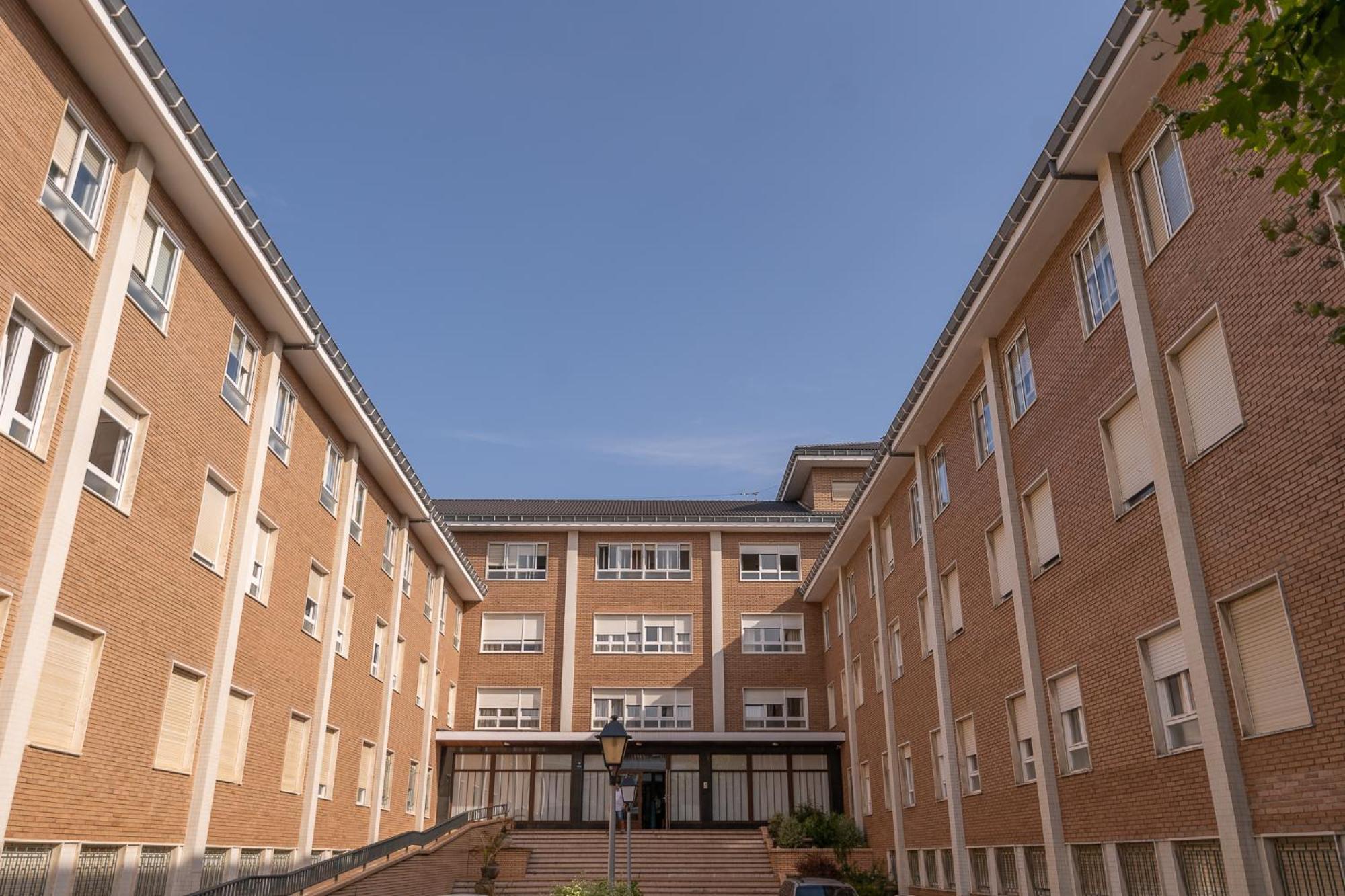 Residencia Universitaria Alto De Miranda - Resisantander Hotel Buitenkant foto